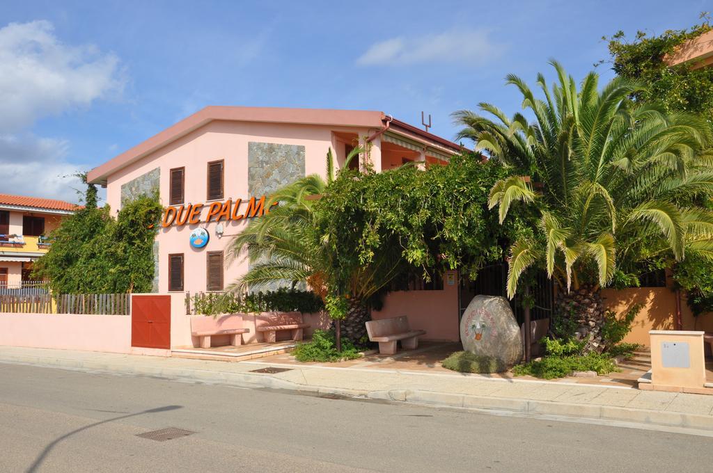 Residenza Le Due Palme Aparthotel Villasimius Exteriör bild